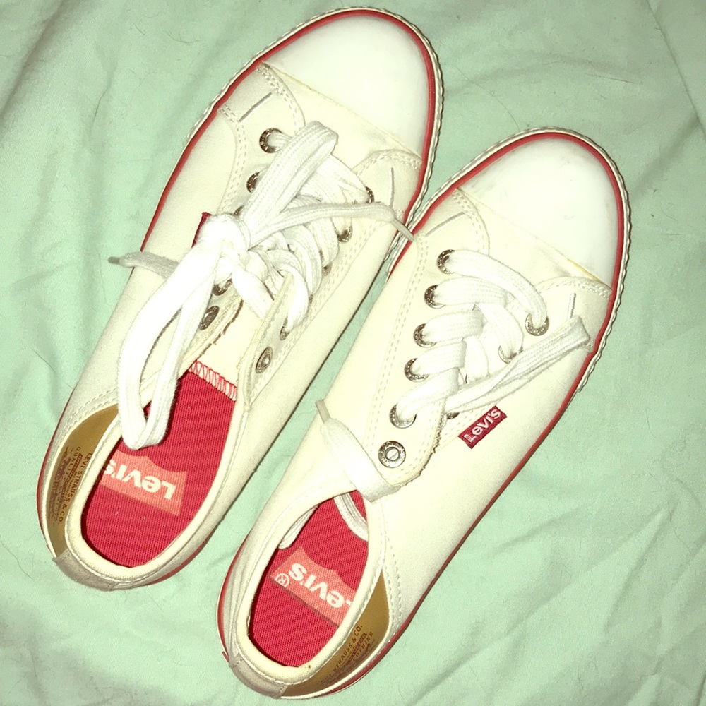 Levi Shoes Size 6